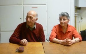 Jean et Anne DUAULT, honorés lors de la réunion mensuelle.