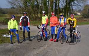 Absent sur la photo, Pierre a fait demi-tour avant la montée sur Gomené.